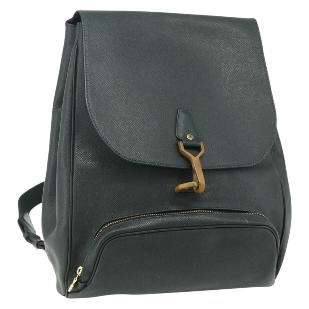 Louis Vuitton Cassiar Taiga Leather
